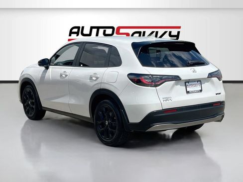 Used 2024 Honda HR-V Sport image 5