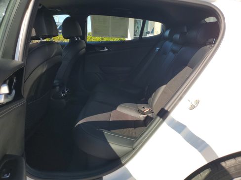 Used 2021 Kia Stinger GT-Line image 8