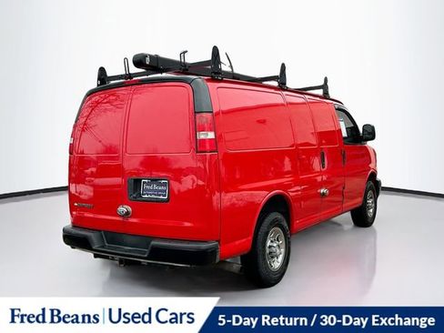 Used 2017 Chevrolet Express 3500 image 8