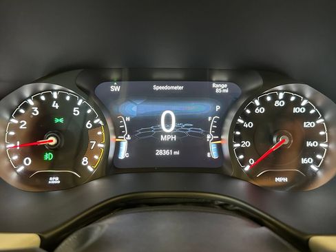 Used 2023 Jeep Compass Limited w/ Sun and Sound Group AWD/4WD image 10