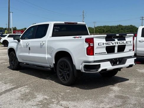 New 2026 Chevrolet Silverado 1500 RST w/ Rally Edition AWD/4WD image 3