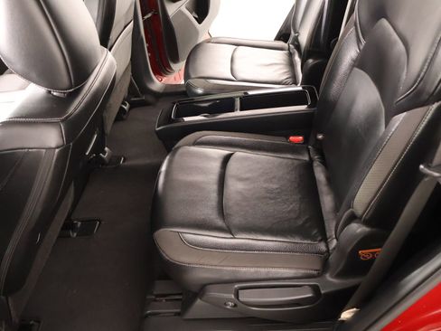 Used 2023 Nissan Pathfinder SL w/ SL Premium Package FWD image 13