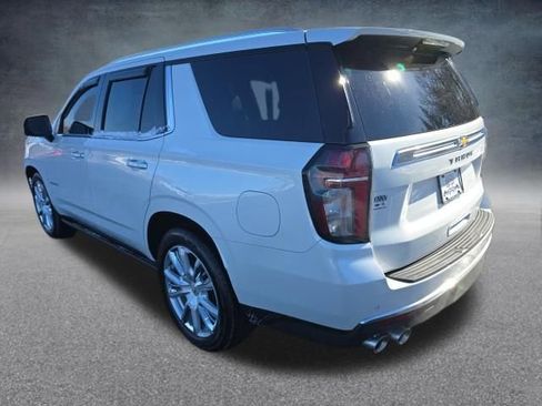 Used 2022 Chevrolet Tahoe High Country AWD/4WD image 17