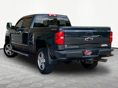 Used 2018 Chevrolet Silverado 2500 High Country AWD/4WD image 4