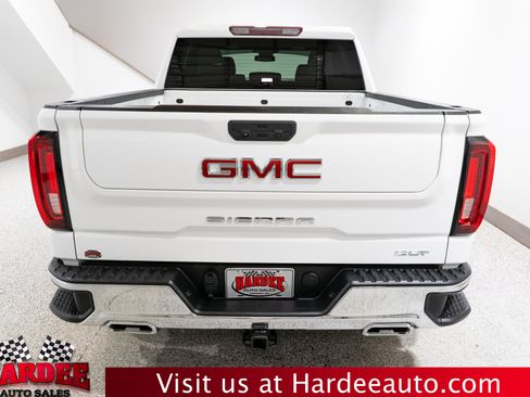 Used 2023 GMC Sierra 1500 SLT w/ SLT Convenience Package AWD/4WD image 4