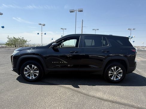 Used 2026 Chevrolet Equinox LT AWD/4WD image 8