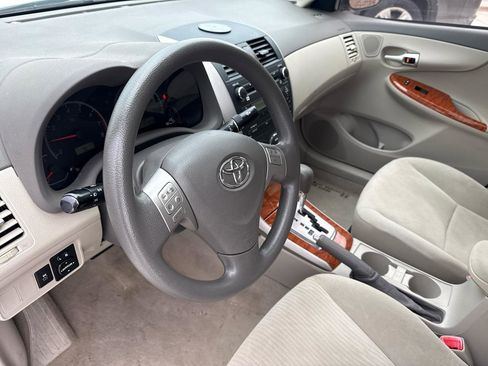 Used 2010 Toyota Corolla FWD image 30