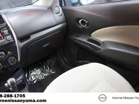 Used 2015 Nissan Versa Note SV image 11