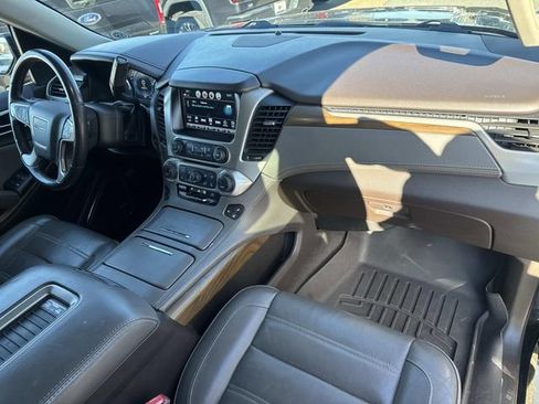 Used 2020 GMC Yukon XL Denali image 17
