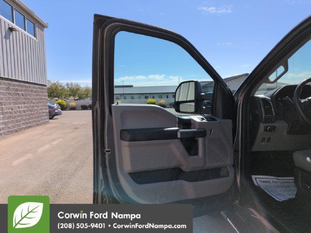 Used 2018 Ford F150 XLT w/ Equipment Group 302A Luxury AWD/4WD image 10