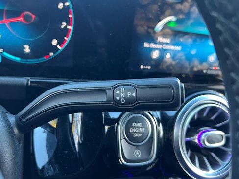 Used 2021 Mercedes-Benz GLA 250 4MATIC w/ Premium Package image 29