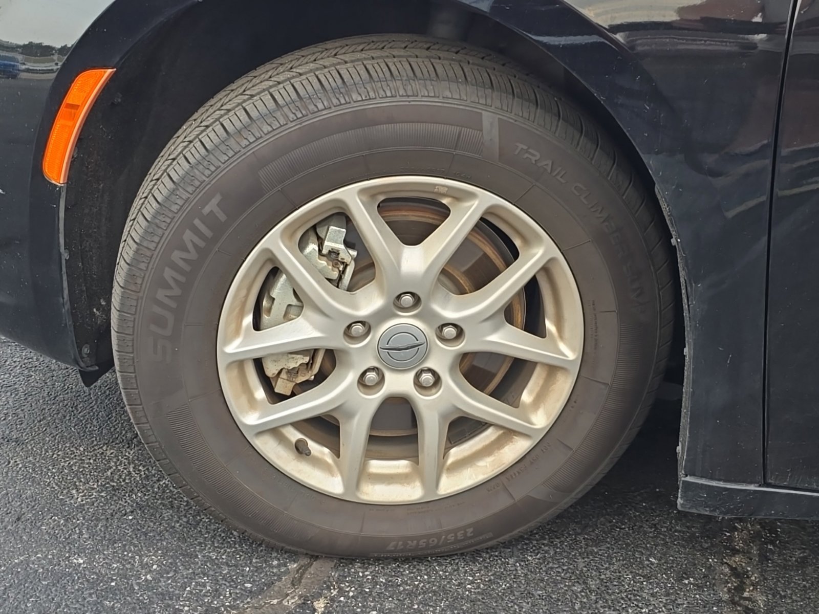 Used 2024 Chrysler Pacifica Touring-L FWD image 55