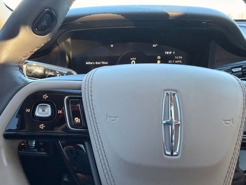 Used 2023 Lincoln Aviator Grand Touring w/ Equipment Group 301A image 17