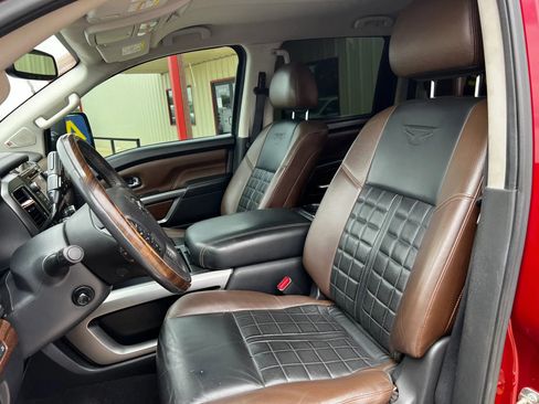 Used 2016 Nissan Titan Platinum Reserve RWD image 11