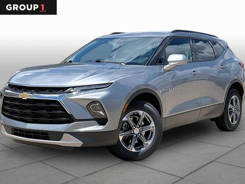 Used 2024 Chevrolet Blazer LT w/ Convenience Package FWD image 1