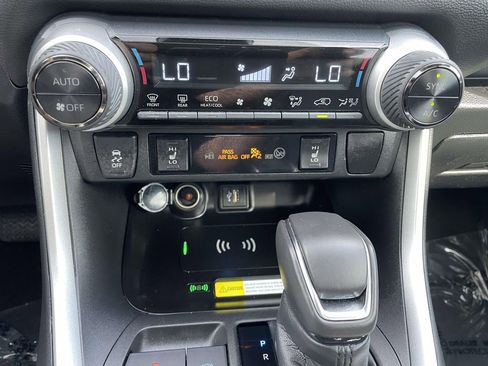 Used 2023 Toyota RAV4 XSE image 41