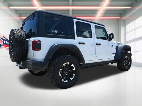 Used 2024 Jeep Wrangler Unlimited Rubicon 4xe AWD/4WD image 3