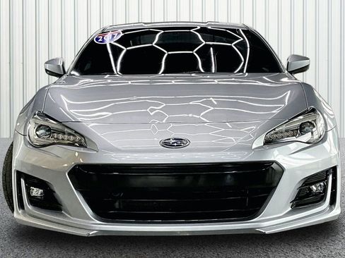 Used 2017 Subaru BRZ Limited w/ Popular Package #3 RWD image 2