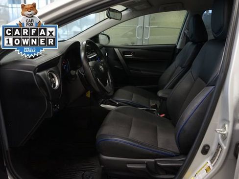 Used 2019 Toyota Corolla L image 19