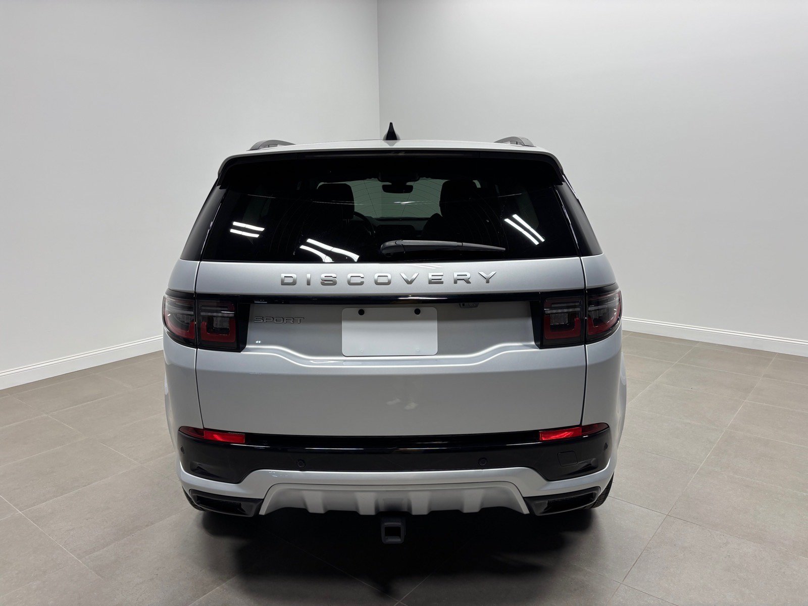 New 2024 Land Rover Discovery Sport S AWD/4WD image 8