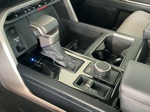 Used 2024 Toyota Tundra SR5 w/ SR5 Premium Package AWD/4WD image 18