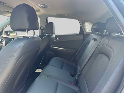 Certified 2022 Hyundai Kona Limited w/ Cargo Package FWD image 13