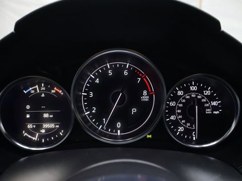 Used 2017 MAZDA MX-5 Miata RF Grand Touring image 18