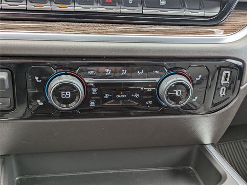 Used 2025 Chevrolet Silverado 1500 RST w/ All Star Edition Plus AWD/4WD image 15