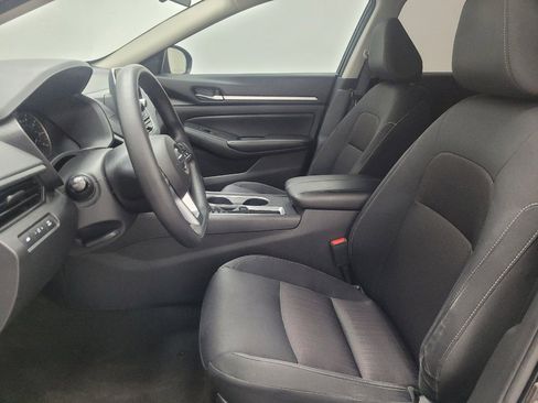 Used 2022 Nissan Altima 2.5 SV FWD image 17