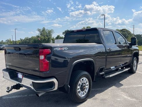 Used 2024 Chevrolet Silverado 2500 LT w/ Convenience Package AWD/4WD image 22
