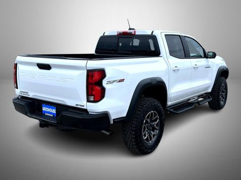 Certified 2024 Chevrolet Colorado ZR2 w/ Technology Package AWD/4WD image 5