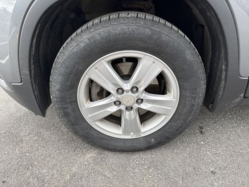 Used 2020 Chevrolet Trax LS w/ Tint and Cruise Package AWD/4WD image 11