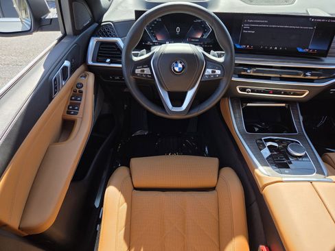 Certified 2024 BMW X5 xDrive40i w/ Premium Package image 12