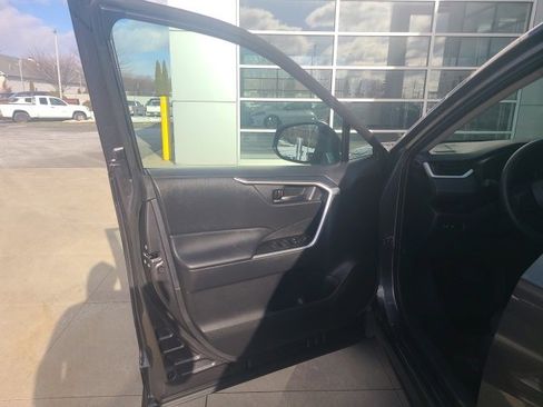 Used 2024 Toyota RAV4 LE image 17