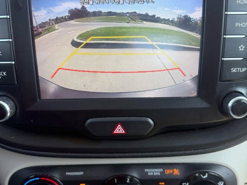 Used 2020 Kia Soul LX image 14