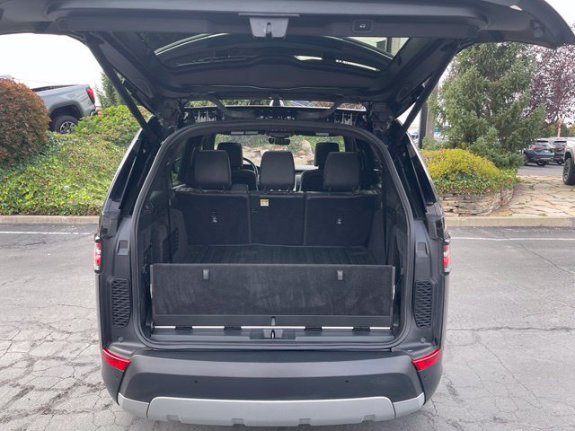 Used 2018 Land Rover Discovery HSE Luxury AWD/4WD image 9