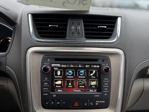 Used 2016 GMC Acadia Denali image 18