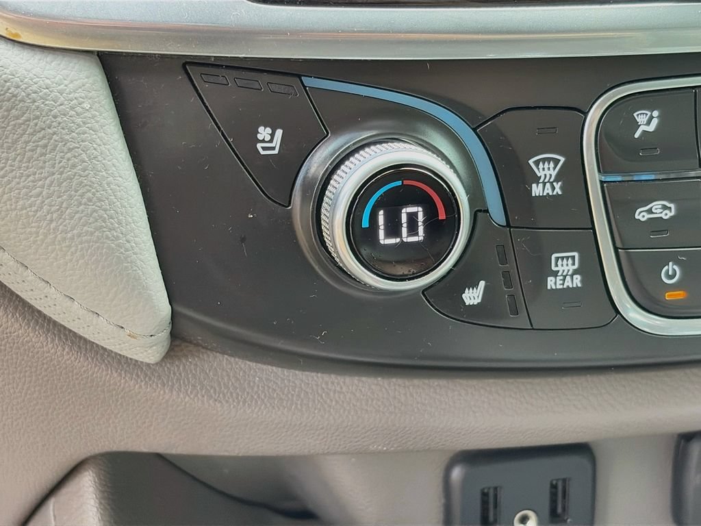 Used 2019 Chevrolet Traverse Premier AWD/4WD image 20