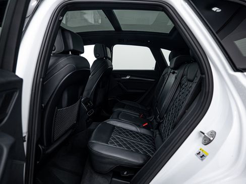 Certified 2025 Audi SQ5 Premium Plus w/ Premium Plus Package image 15