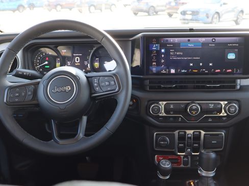 Used 2025 Jeep Wrangler Unlimited Sport S 4xe AWD/4WD image 13