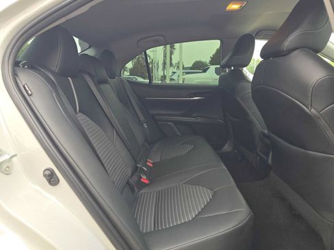 Used 2024 Toyota Camry SE FWD image 12