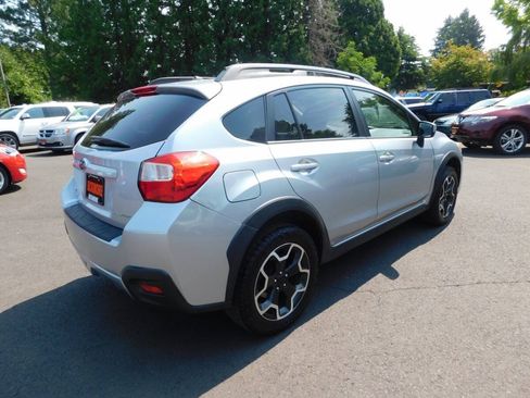 Used 2015 Subaru Crosstrek 2.0i Premium AWD/4WD image 2