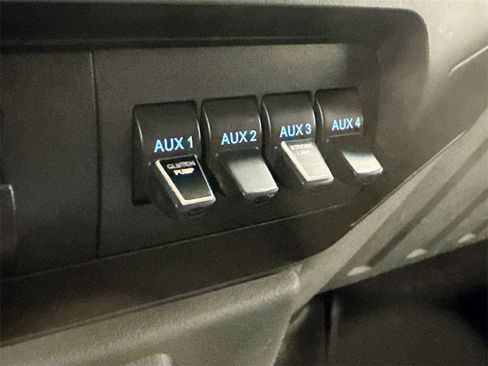 Used 2015 Ford F450 XL image 17