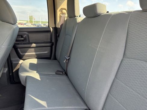 Used 2017 RAM 1500 Express AWD/4WD image 13