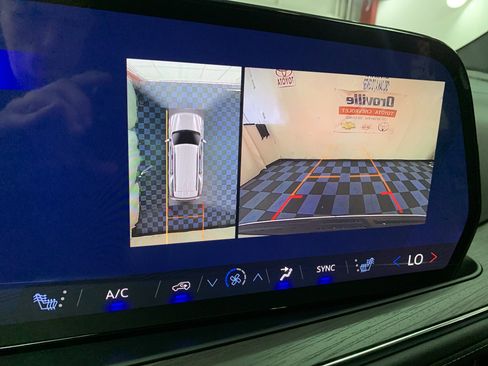 New 2026 Chevrolet Tahoe High Country image 17