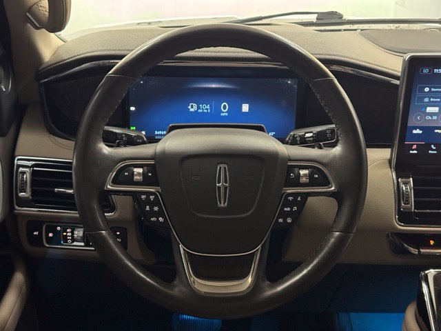 Used 2024 Lincoln Navigator Reserve AWD/4WD image 11