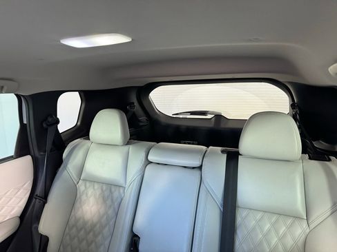 Used 2022 Mitsubishi Outlander SEL image 4