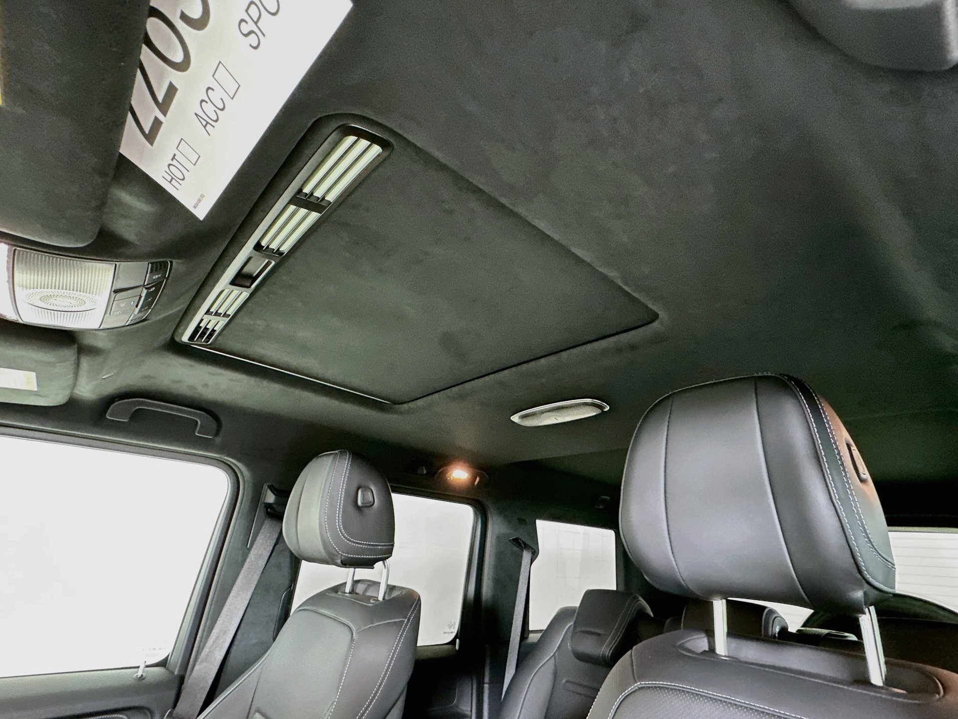 New 2027 Mercedes-Benz G 580 e image 24