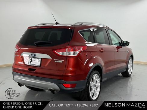 Used 2014 Ford Escape Titanium w/ Equipment Group 401A FWD image 6