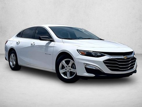 Used 2022 Chevrolet Malibu LS FWD image 12